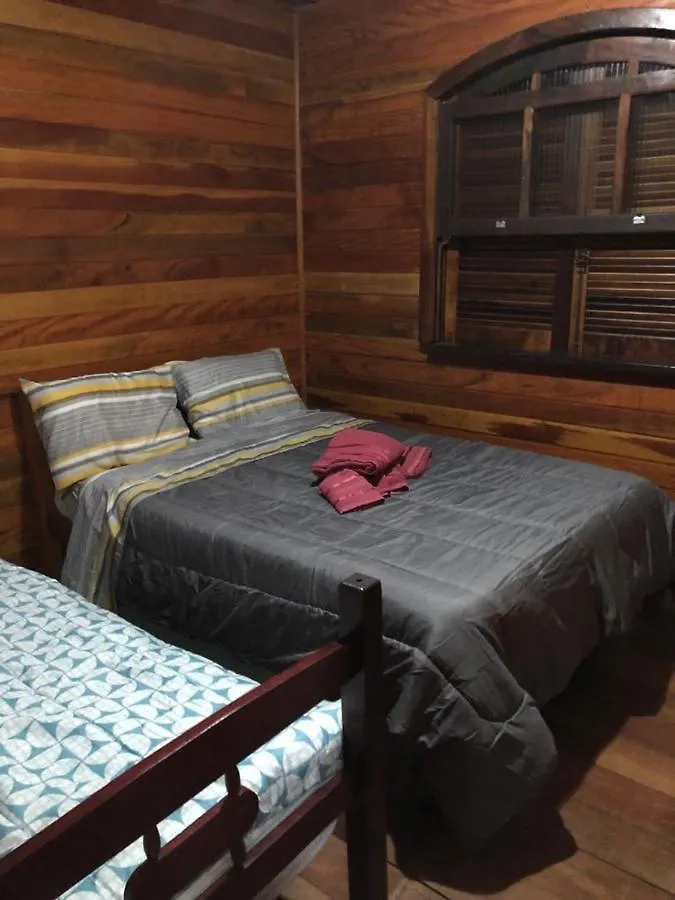 Confortavel Casa Com Lareira 10Min Capivari Campos do Jordao Holiday home